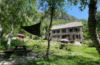 L'envers des pentes Refuge du Clot Xavier Blanc